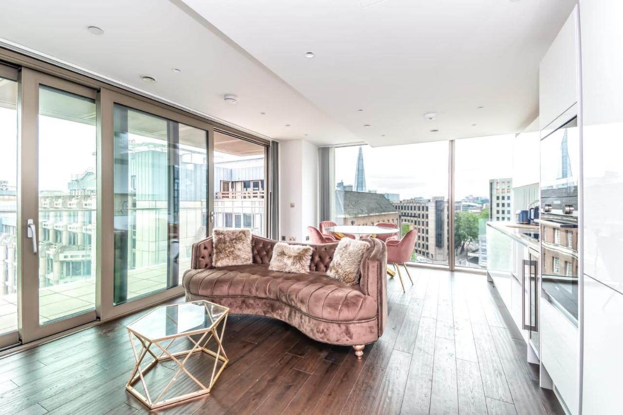 Luxury 2 Bedroom Apartment In Tower Hill 런던 외부 사진